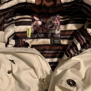 Burton women’s dryride snowboarding coat